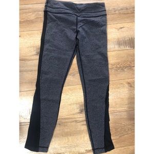 Lululemon running ankle leggings, black stripe 6